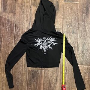 SHEIN Black Graphic Hoodie Crop Top